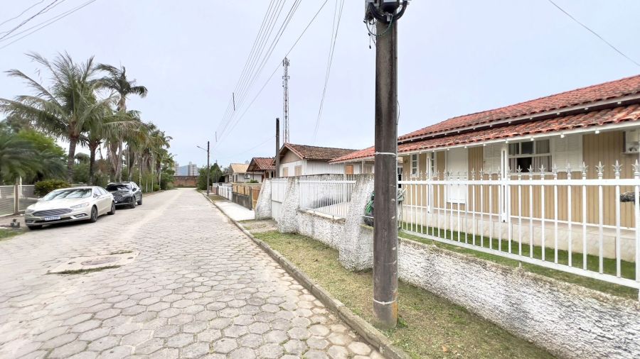 Rua do Im�vel Lajotada