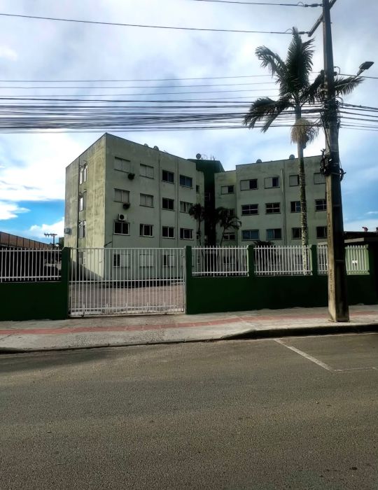 Apartamento - Venda - Revoredo - Tubar�o - SC
