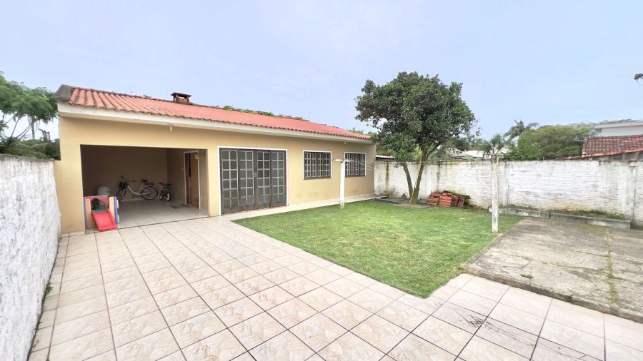 Garagem e P�tio Amplo